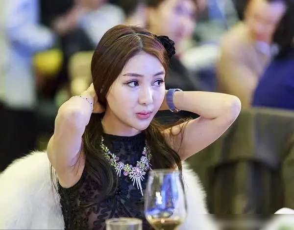 郭美美爆料视频,娱乐圈惊人内幕大曝光  第2张