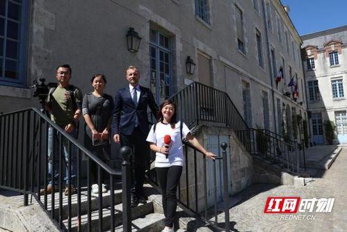 舟山网红爆料事件视频最新,揭秘背后真相与网络舆论风暴 第2张 舟山网红爆料事件视频最新,揭秘背后真相与网络舆论风暴 第2张