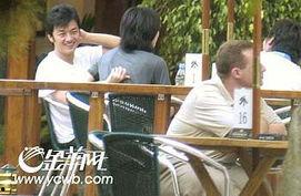 神秘人爆料娱乐圈,揭秘明星背后的惊人真相  第3张