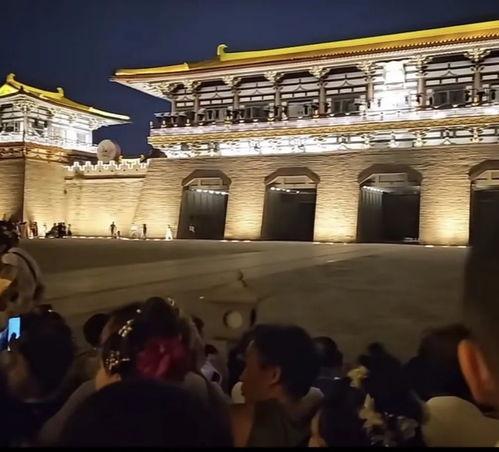 唐城景区爆料博主视频,揭秘古都风华背后的精彩瞬间 第2张 唐城景区爆料博主视频,揭秘古都风华背后的精彩瞬间 第2张