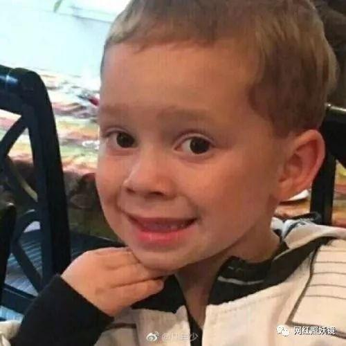 吃瓜网红图片头像男生,揭秘吃瓜网红男生头像背后的故事  第2张