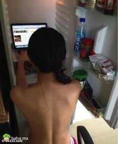 吃瓜爆料劈叉女星视频,劈叉女星视频曝光,吃瓜群众热议不断 第2张 吃瓜爆料劈叉女星视频,劈叉女星视频曝光,吃瓜群众热议不断 第2张