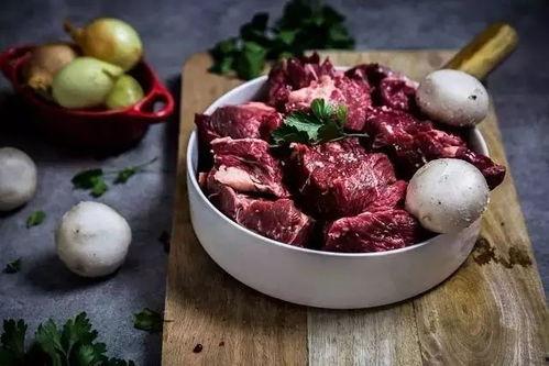 大厨爆料炖牛肉的秘方视频,炖牛肉的黄金秘方，口感醇厚，香气四溢！  第3张