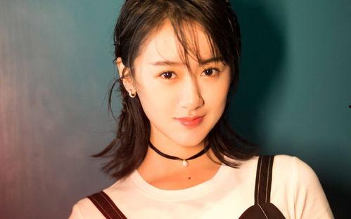 成毅袁冰妍二次最新爆料,甜蜜互动引粉丝热议