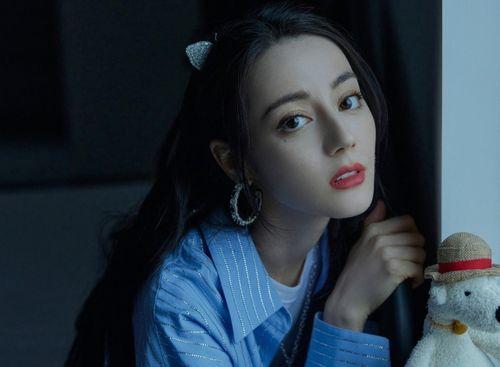 娱乐圈爆料客迪丽热巴,娱乐圈爆料客背后的神秘面纱  第3张