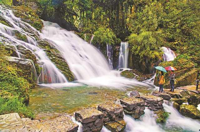 连心谷爱心潭最新爆料,揭秘背后的惊人真相!” 第3张 连心谷爱心潭最新爆料,揭秘背后的惊人真相!” 第3张